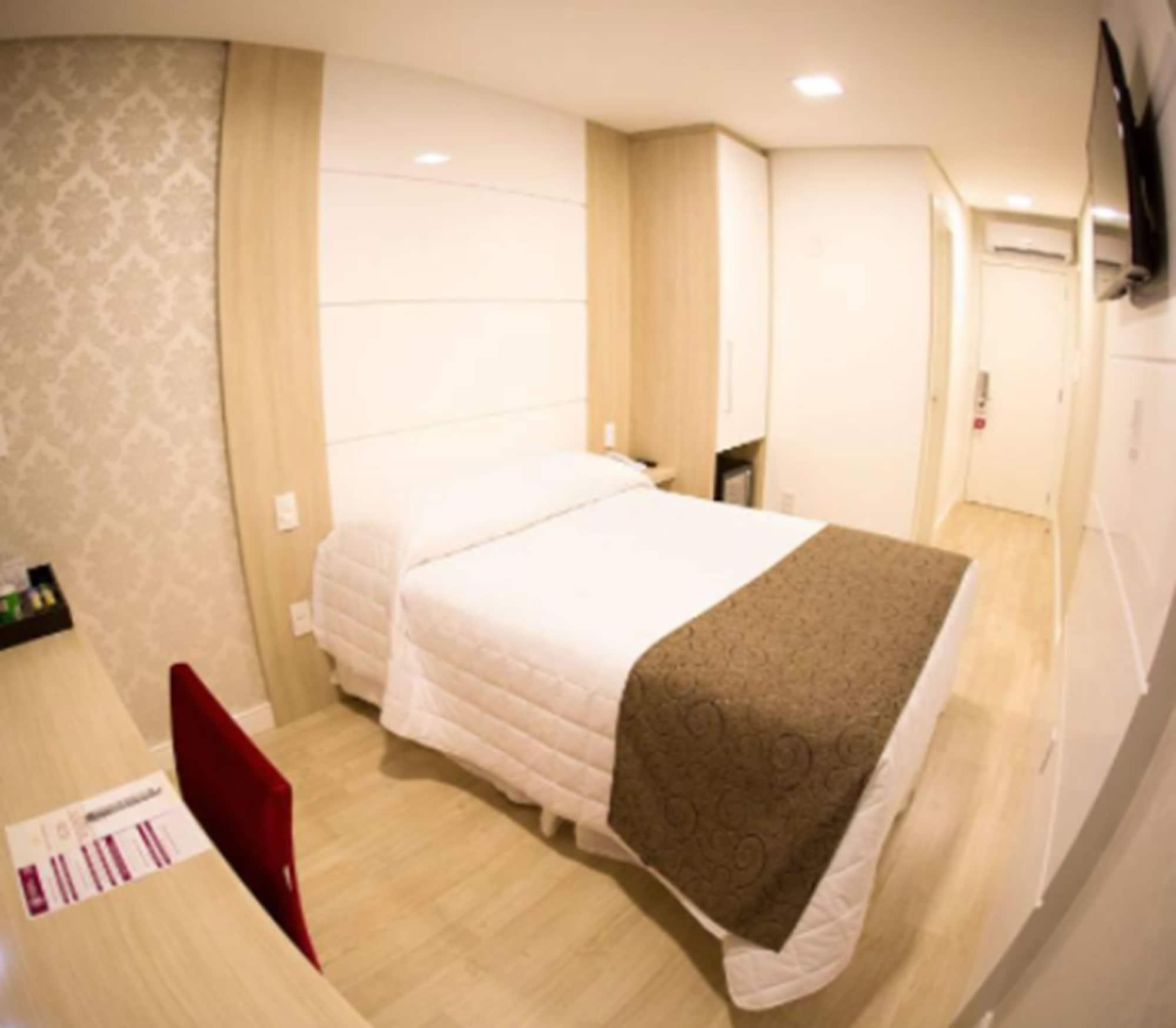 Holiday & Business Hotel - Em Frente Ao Centro De Eventos E Arena Conda Chapecó Eksteriør billede