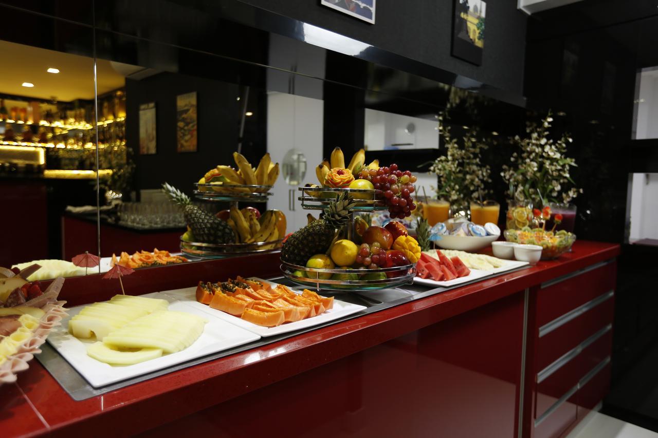 Holiday & Business Hotel - Em Frente Ao Centro De Eventos E Arena Conda Chapecó Eksteriør billede