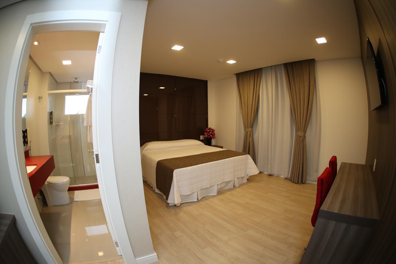 Holiday & Business Hotel - Em Frente Ao Centro De Eventos E Arena Conda Chapecó Eksteriør billede